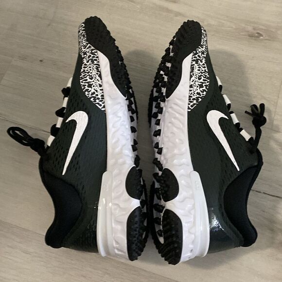 NEW-Nike-Alpha Huarache Elite 4 FastpitchTurf Shoes Black & White-womens Size 11 - Picture 15 of 16